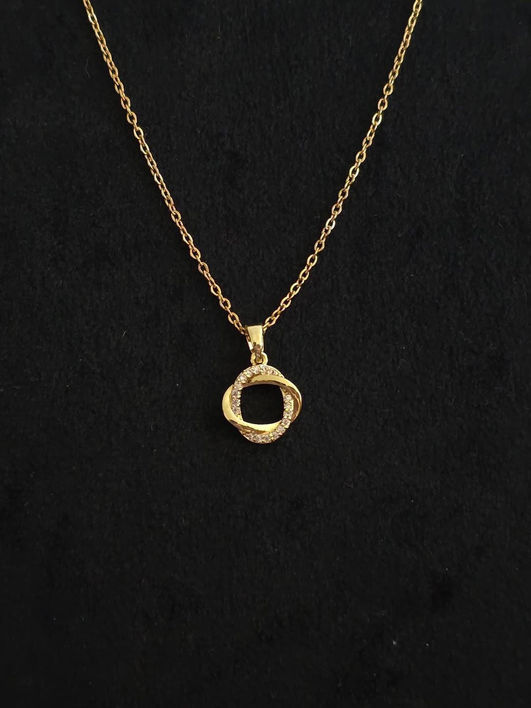 گردنبند پینترسی